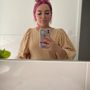 Meet your Posher, Ash